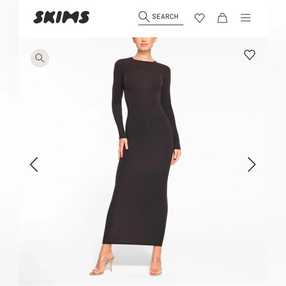 SKIMS Dresses & Skirts - SKIMS Fits Everybody Long Sleeve Dress in Onyx 🖤